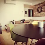 Le Serra C1 جوان ليه باه
